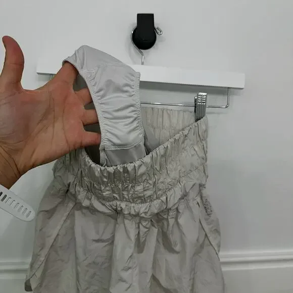 Women’s Free People Movement Shorts Silver Size Small S - Picture 5 of 6